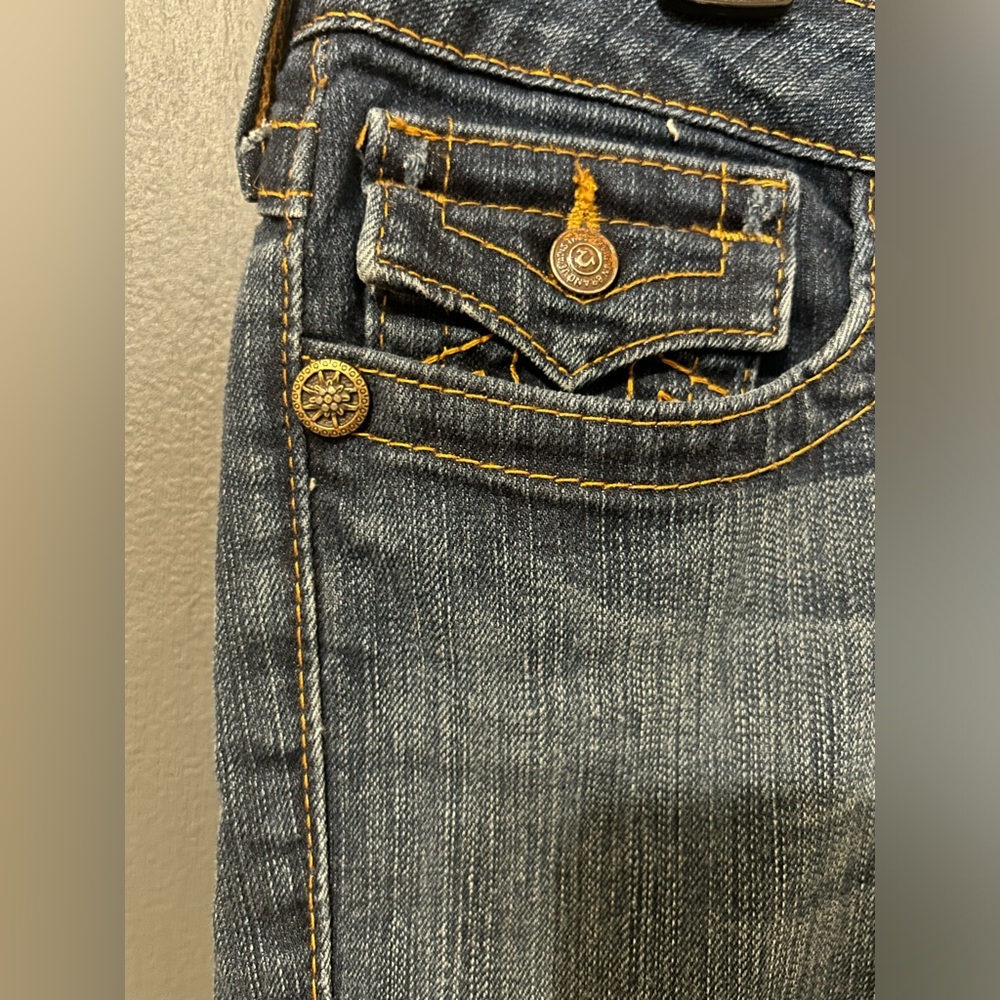 Vintage True Religion Becky Bootcut Women’s Jeans 31 Blue Custom Buttons Flap - Picture 6 of 9